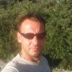 Daniel Neumann4