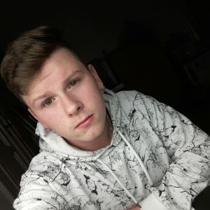 Leonking2001