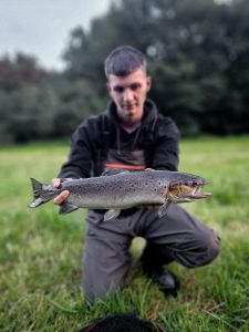 Jonas_goes_fishing05