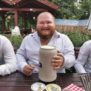 Mutnij