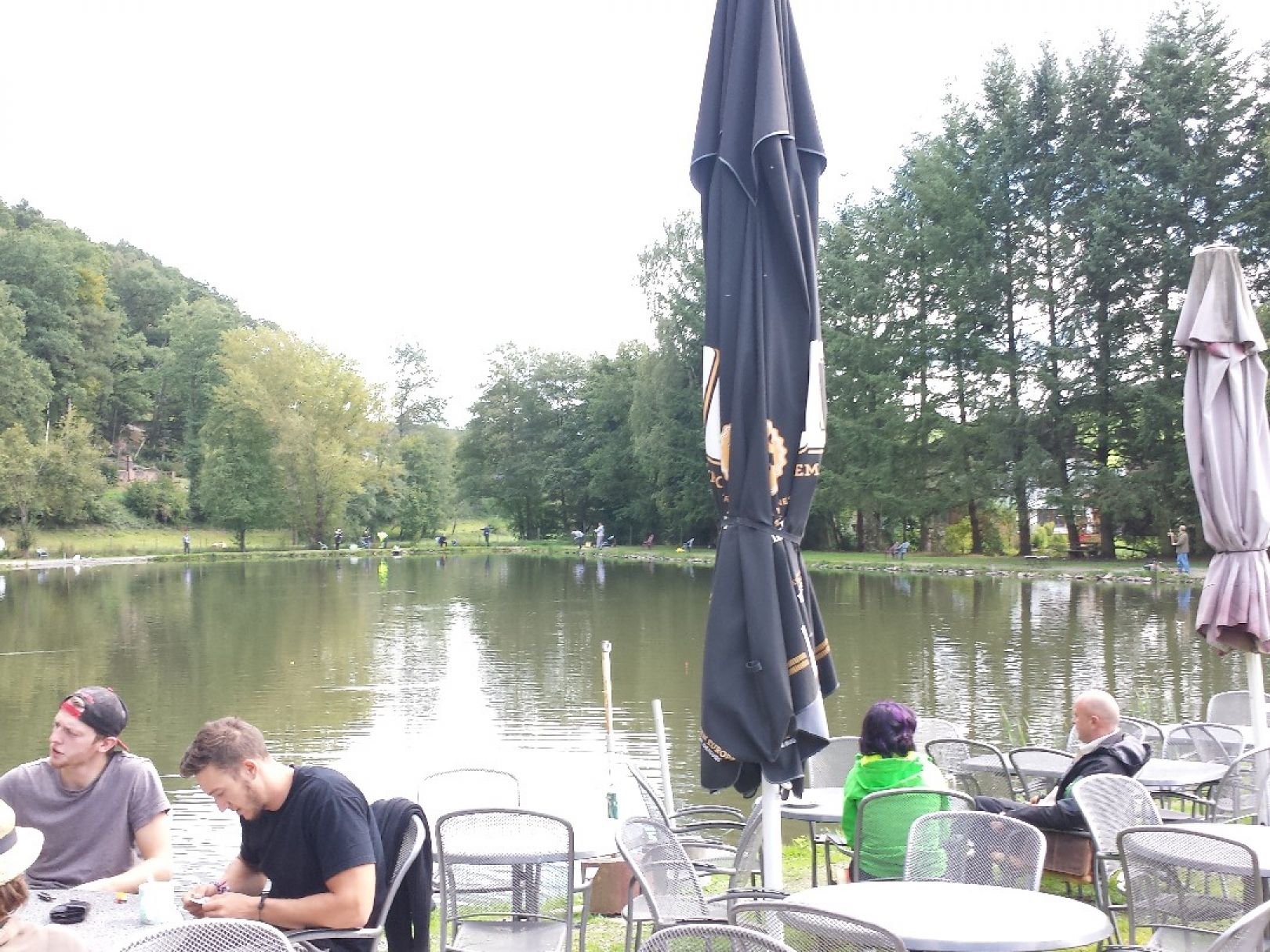 Angelteich Hüttenthal angeln
