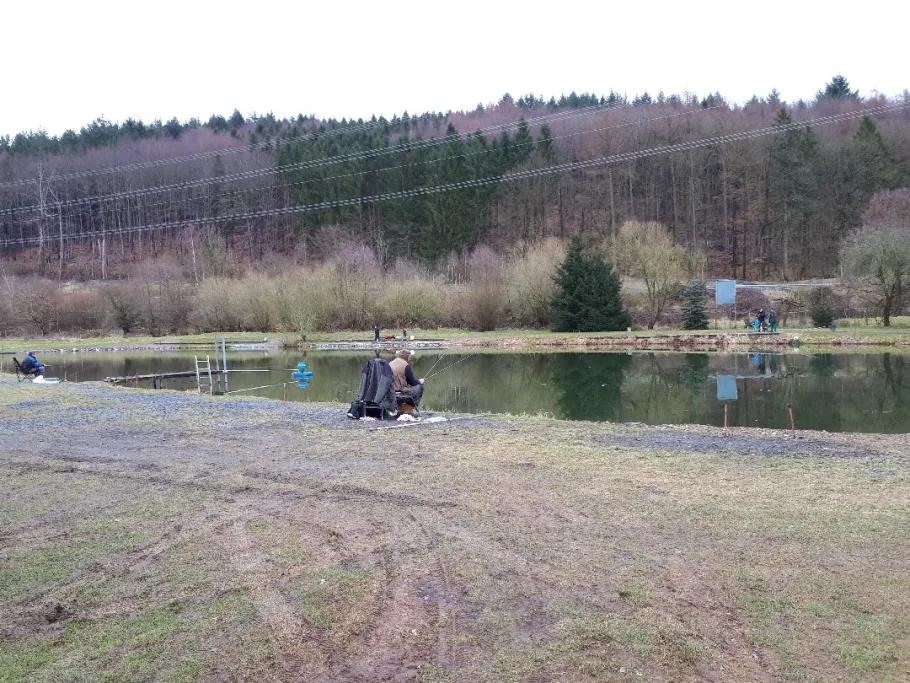 Angelteiche Gründautal angeln