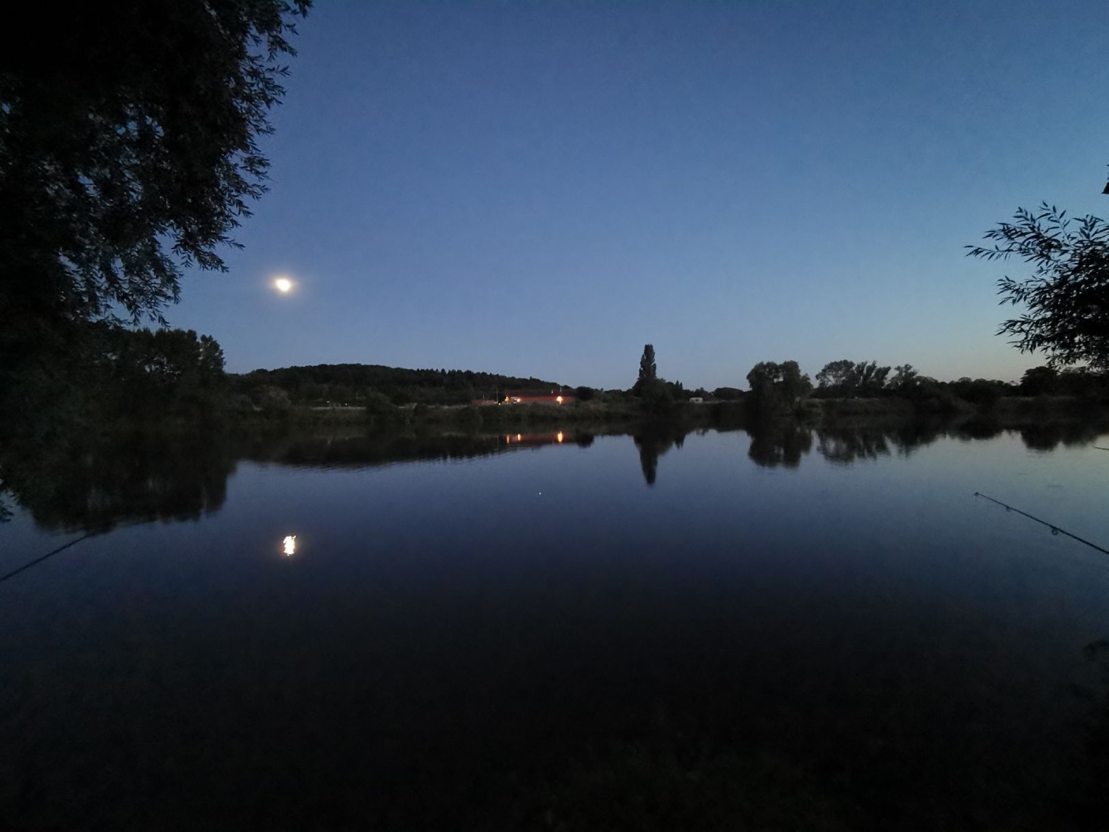 VSA-Angelsee (Heuchelheim) angeln