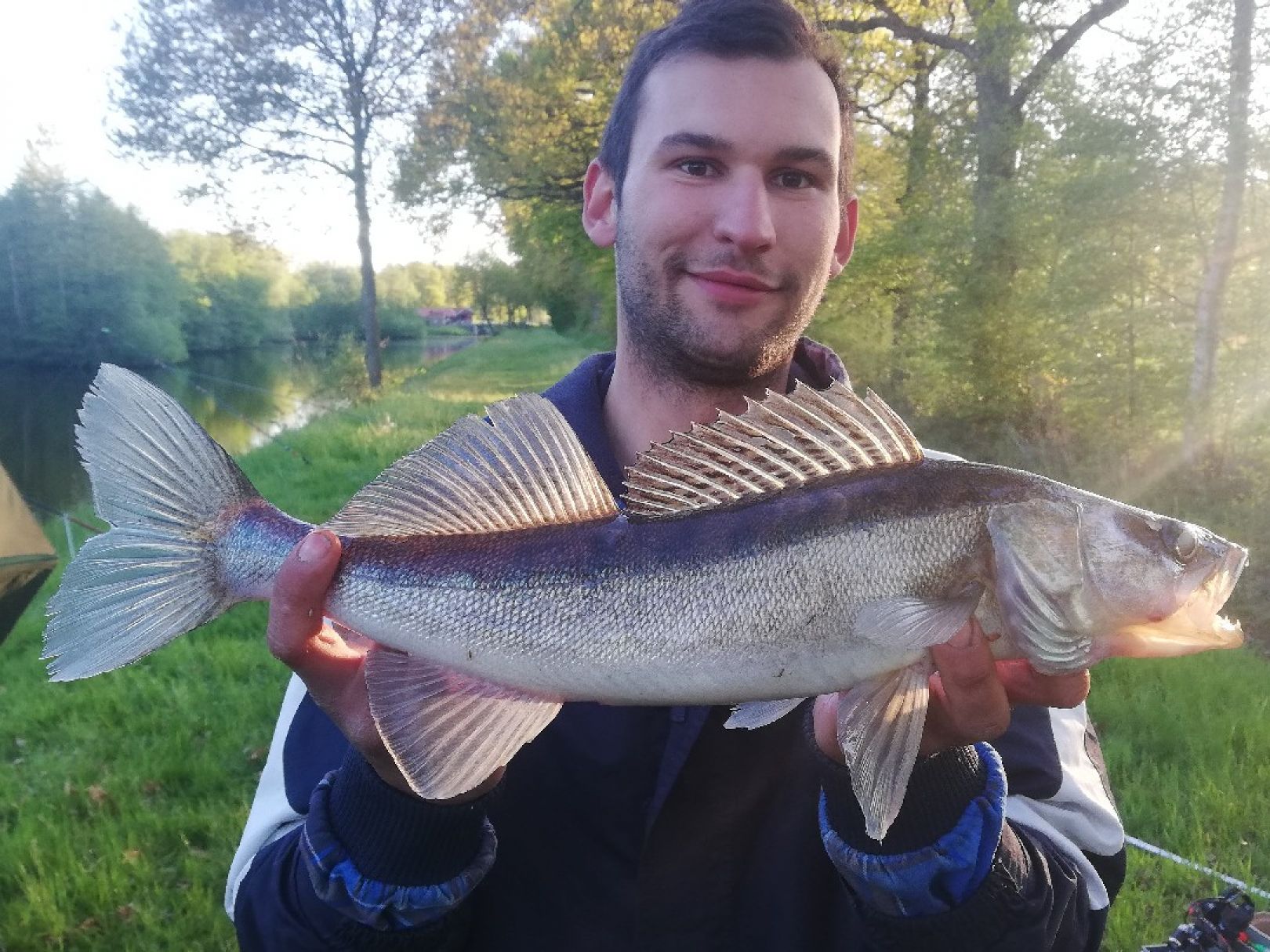 Ems-Jade-Kanal (Friedeburg) angeln