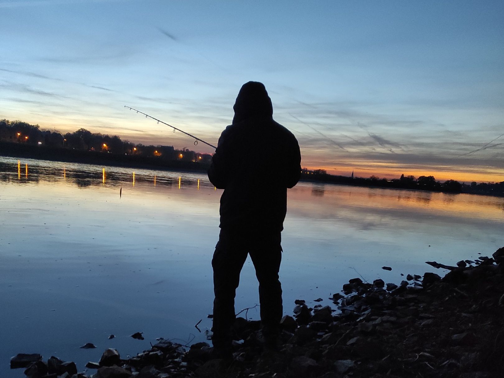 Elbe (Dresden) angeln