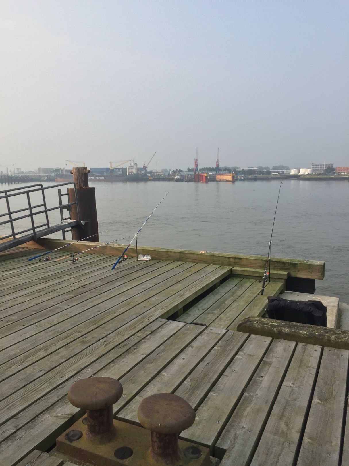 Amerikahafen Cuxhaven angeln