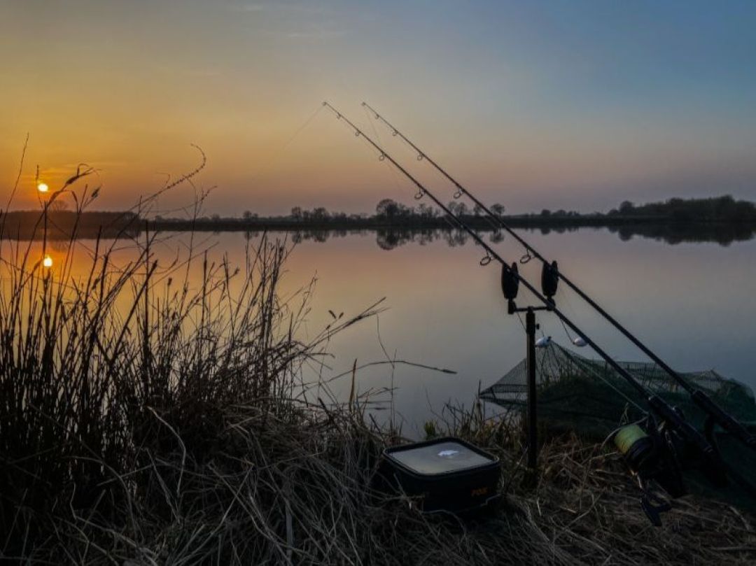 Polder am Augustfehn-Kanal angeln