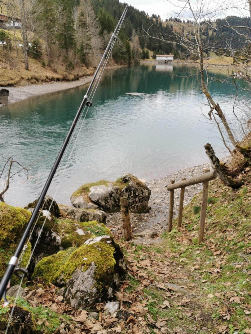 Stausee Steg angeln