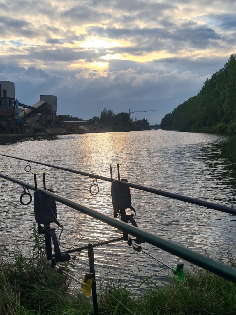 Wessem-Nederweert-Kanaal angeln