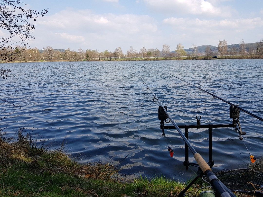 Kiesgrube Företh (Luhe-Wildenau) angeln