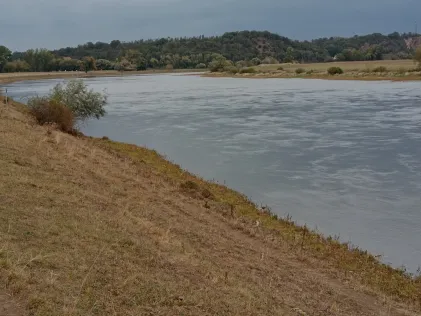 Elbe (Diera-Zehren)
