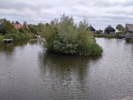 Makkum Beach Resort-3