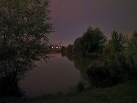 Kiessee im Gelände der Geratal Kies u. Beton GmbH (ZBO)-1