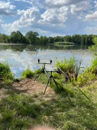 Erdelöcher Schmergow-1