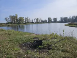 Kiesbaggerloch Randau-1