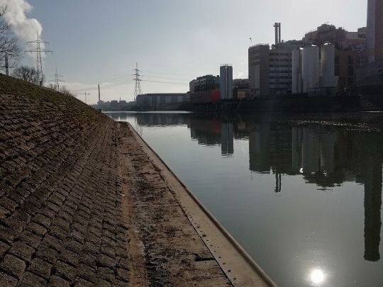 Industriehafen Mainz-3