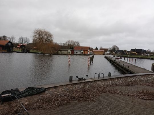 Peenekanal (Neukalen)-3